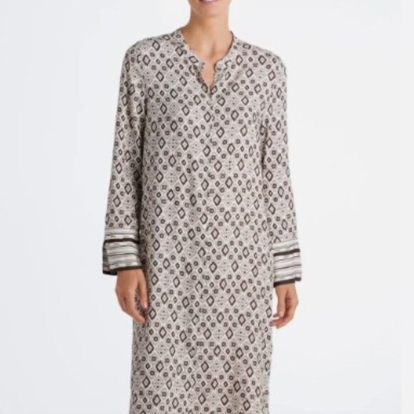Hanro Other - NWT HANRO Boho Print Button Front Nightgown Small Nightgown